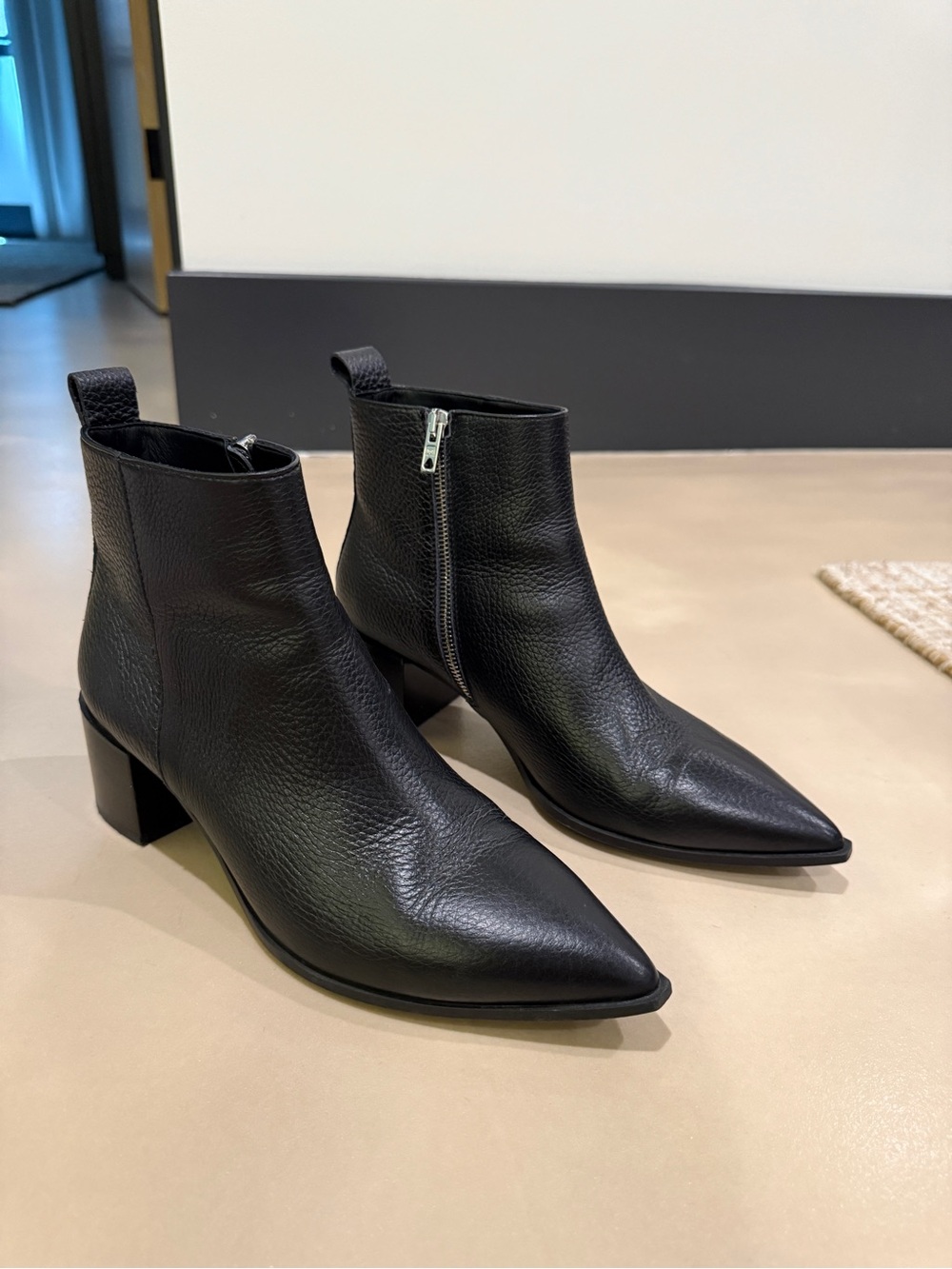 Everlane “Boss Boot” black pebble leather